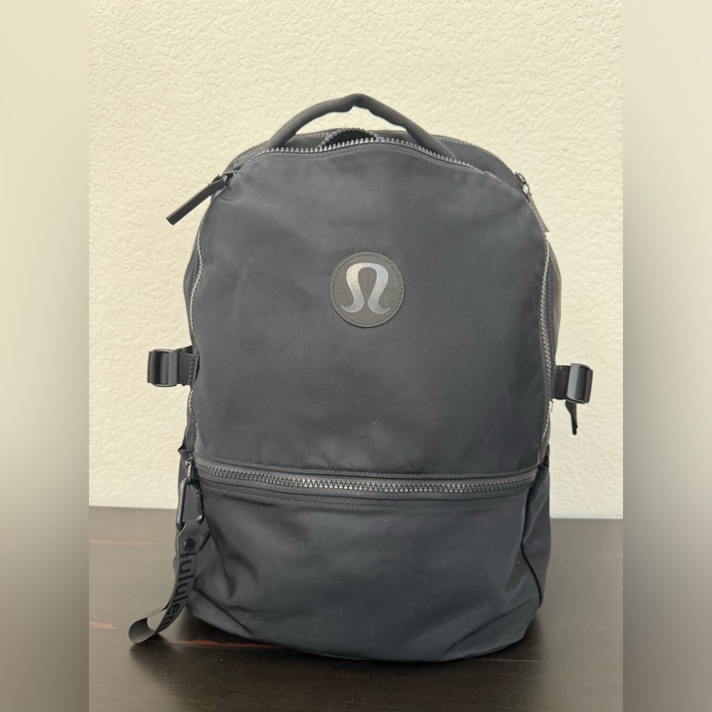 Lululemon New Crew backpack 22L